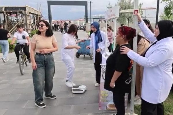 Sağlık Bakanlığı’ndan Obeziteye Karşı Saha Hamlesi: 81 İlde Kilo Taraması Başladı